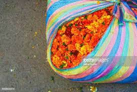 Edible flowers add colour, flavour and texture to savoury and sweet dishes, as well as cordials and butters. Fresh Marigold Flowers On Sale At Rajapur Market New Delhi Marigold Flower Marigold Flowers