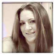 Elaine Aronson's Instagram, Twitter & Facebook