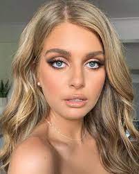 Tanielle Jai Makeup Artist On Instagram Hollymayo For Her Formal Today Hair And Makeup By Me How Bride Makeup Bridal Makeup Looks Wedding Makeup Looks