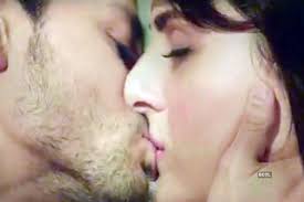 Telugu Actress Lip Lock Kiss Photos Of The Band Mandana Karimi In Bhaag Johnny 900x600 Wallpaper Teahub Io Kunal khemu, zoa morani, mandana karimi production co thrilling story of johnny who is sick and tired of living with painful vicarious feelings. telugu actress lip lock kiss photos of
