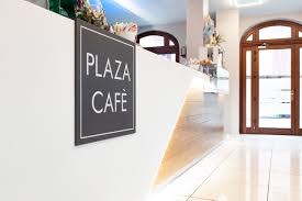 Reineri arredamenti è un esercizio commerciale che si occupa di vendita al dettaglio e all'ingrosso di cucine in finta muratura, materassi e reti. Food Arredo Idea
