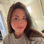 Shaye Alviene's Instagram, Twitter & Facebook