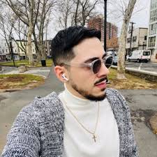 David Valladares (@D_J_V_11)