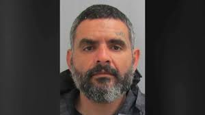 Hale Nani escapee captured, 2 others still