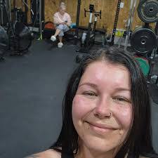 Laura Hilderman's Instagram, Twitter & Facebook