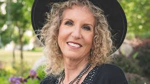 Financial confidence isn't just about knowledge—it's about taking action.  Three BECU employees share how learning and experience have empowered their  money decisions. And they're not alone! The Fidelity Women's History Month  study