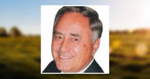 Joey Mooneyham's Instagram, Twitter & Facebook