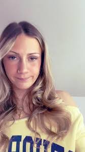 Alyssa Knutson's Instagram, Twitter & Facebook