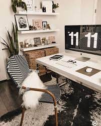 Pin By Marzanne Griesel On Huisie Pinterest Home Office Design Office Workspace And Home Office Home Office Decor Work Office Decor Home Decor