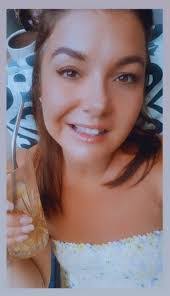 Connie Cotten's Instagram, Twitter & Facebook