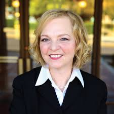 Q&A: Dr. Elizabeth Rhudy Austin '60