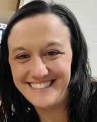 Gina Pike's Instagram, Twitter & Facebook