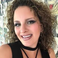 Lindacille Poole's Instagram, Twitter & Facebook