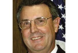 No-confidence vote in fire chief?