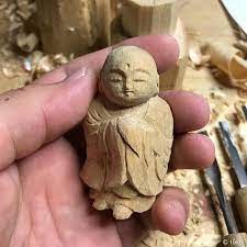 日々謹刻 御行奉為 山川草木悉皆成仏 pray for buddha art wood carving art kokeshi dolls