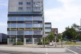 Die handwerk ggmbh ist das kompetenzzentrum der handwerkskammer bremen. Tak Seminare Fur Das Kraftfahrzeuggewerbe Schulungszentrum