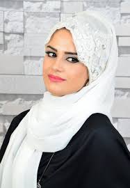 Aise Tesettur Kirik Beyaz Buzgulu Bandana Pratik Sal 1 Kuaforler Bandanalar Sal