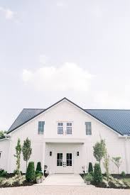 The Beautiful Magnolia Hill Farm In 2020 Ohio Wedding Venues Ohio Wedding Venues Outdoor Columbus Ohio Wedding Venues
