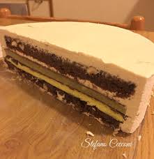 Una Dolce Meta Base Biscotto Brownies Al Caffe Cremoso Alla Vaniglia Cremoso Al Pistacchio Ganache Montata Al Cioccolato Dolci Ricette Dolci Dessert Mini