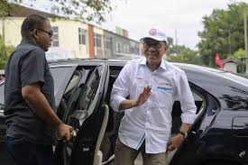 Yesterday the pakatan harapan leader posted a video of him driving a classic volkswagen beetle across multiple social media platforms, and car lovers cannot get over the pristine condition the car is in. Dato Seri Anwar Bin Ibrahim New Jaguar Car
