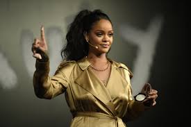 Her life changed everlastingly when one of her companions acquainted her with evan rodgers, who is a famous producer from new york. What Is Rihanna S Net Worth Popsugar Celebrity