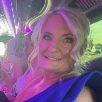 Tracey Mccloskey's Instagram, Twitter & Facebook