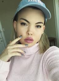 Be Your Best Self(ie): Tips From Our Faces To Yours