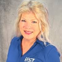 Betsy Alpers's Instagram, Twitter & Facebook