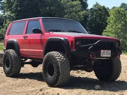 Black And Red Jeep 20 Super Clean And Lifted Jeep Cherokee Xjs Deluxe Timber Jeep Xj Jeep Cherokee Jeep Cherokee Xj