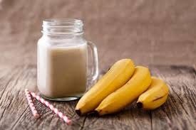 Diverticulosis Diet Breakfast Banana Smoothie In 2020 Banana Breakfast Smoothie Food Blending Smoothies