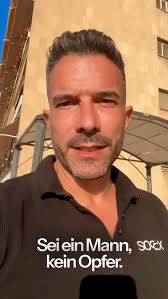 Opening of Giovanni L Mallorca