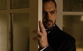 The actor, the painter, the writer, the artist, pedro alonso 🙏 fan page greece Bild Zu Pedro Alonso Gran Hotel 2011 Bild Pedro Alonso Filmstarts De