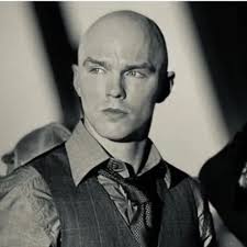 Kate Spires (@katieb10193)