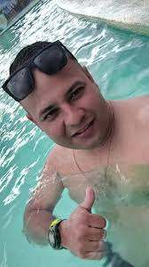 Ballo Completo Javier Helena in Piscina