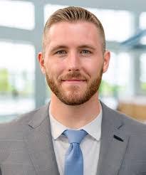 Steven Kephart's Instagram, Twitter & Facebook