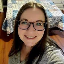 Amazon.com: Faking It: BBW Billionaire Romance (Fake Billionaire Series  Book 1) eBook : Timms, Lexy, by Design, Book Cover: Tienda Kindle