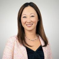 Eileen Uy at Snell & Wilmer