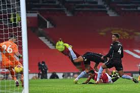 Связаться со страницей manchester city в messenger. 5 Man City Players Isolating After Contracting Covid 19 Arab News