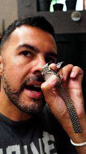 Necesito encontrar a la persona que perdió este reloj, me ayudan?