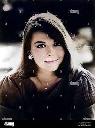 Natalie Bowen's Instagram, Twitter & Facebook