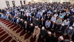 Teşrik tekbiri getirildikten sonra bismillahi allahu ekber denilerek kurban kesilir. 1hrd5azcjio0am