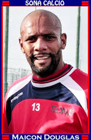 Non sono ancora al meglio, ma sto lavorando bene. Ieri Primo Allenamento Per Maicon Da Nuovo Difensore Del Sona Pianeta Calcio