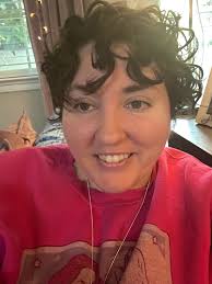 I think our 90's dad John Goodman looks like a total boss with long hair 😎  (this is the most recent episode of the righteous gemstones btw)