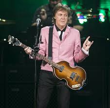 Paul mccartney's gear and equipment including the fender stratocaster electric guitar and gibson les paul custom electric guitar. Paul Mccartney Bass Man Page 3 Steve Hoffman Music Forums