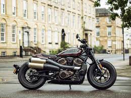 It is a fascinating take on the sportster oeuvre. Xsntgm Sxm Fum