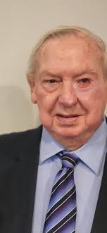 Help me to wish a happy birthday to Mr Melvin 👊