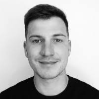 40+ "Lukáš" profiles