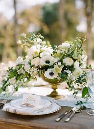 Sophisticated Wedding Inspiration Wedding Ideas Oncewed Com White Wedding Centerpieces Low Wedding Centerpieces Summer Wedding Centerpieces