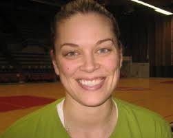 Women basketball players speak about playing basketball in France (2)