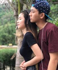 Theo đó, cặp đôi có 4 tháng ly thân trước quyết định đường ai nấy đi. Hoai Lam Va Báº£o Ngá»c Yeu Nhau 8 NÄƒm Ngá»t Ngao 2sao